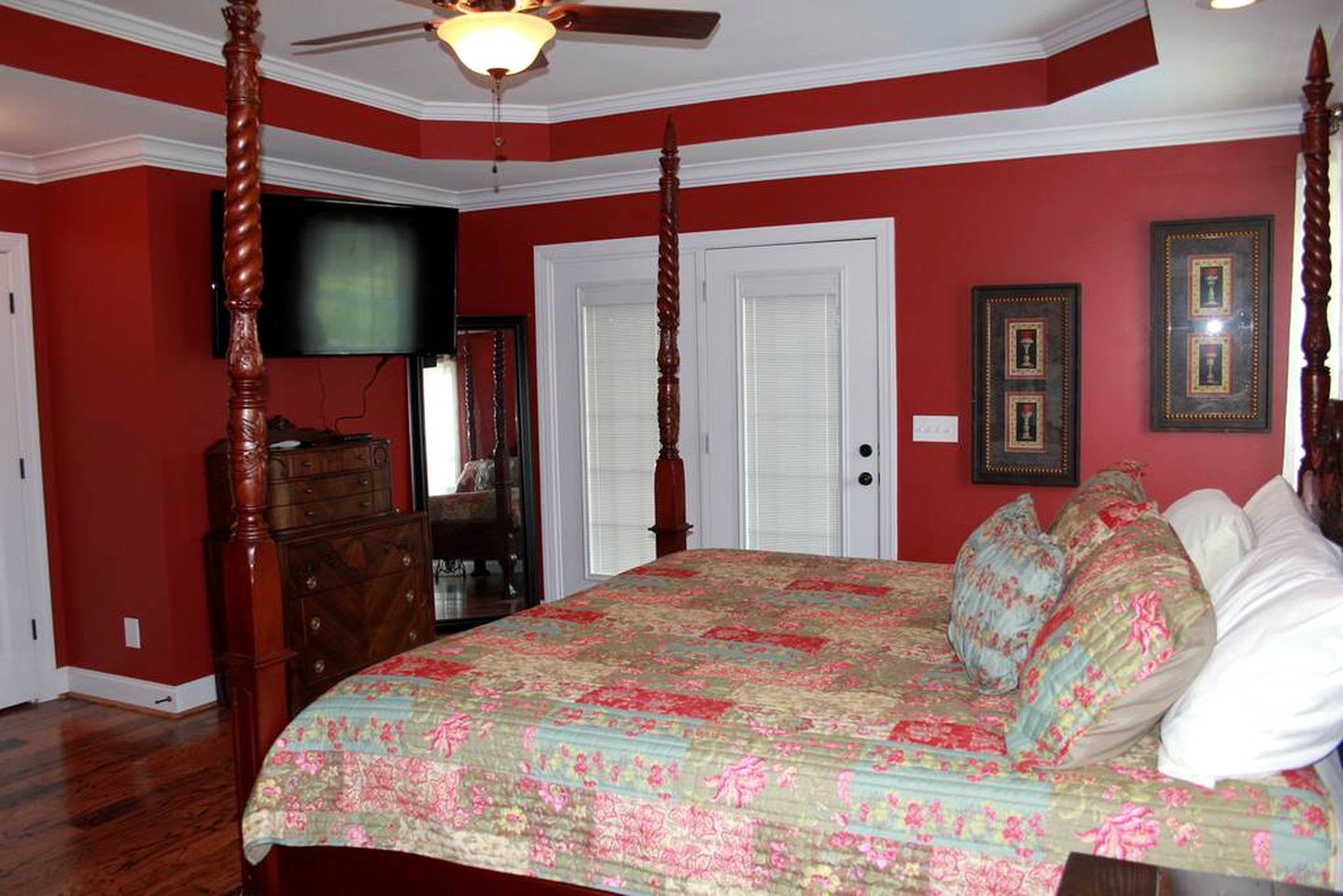 Spacious Cottage Rental with Saltwater Swimming Pool near Arab, Alabama