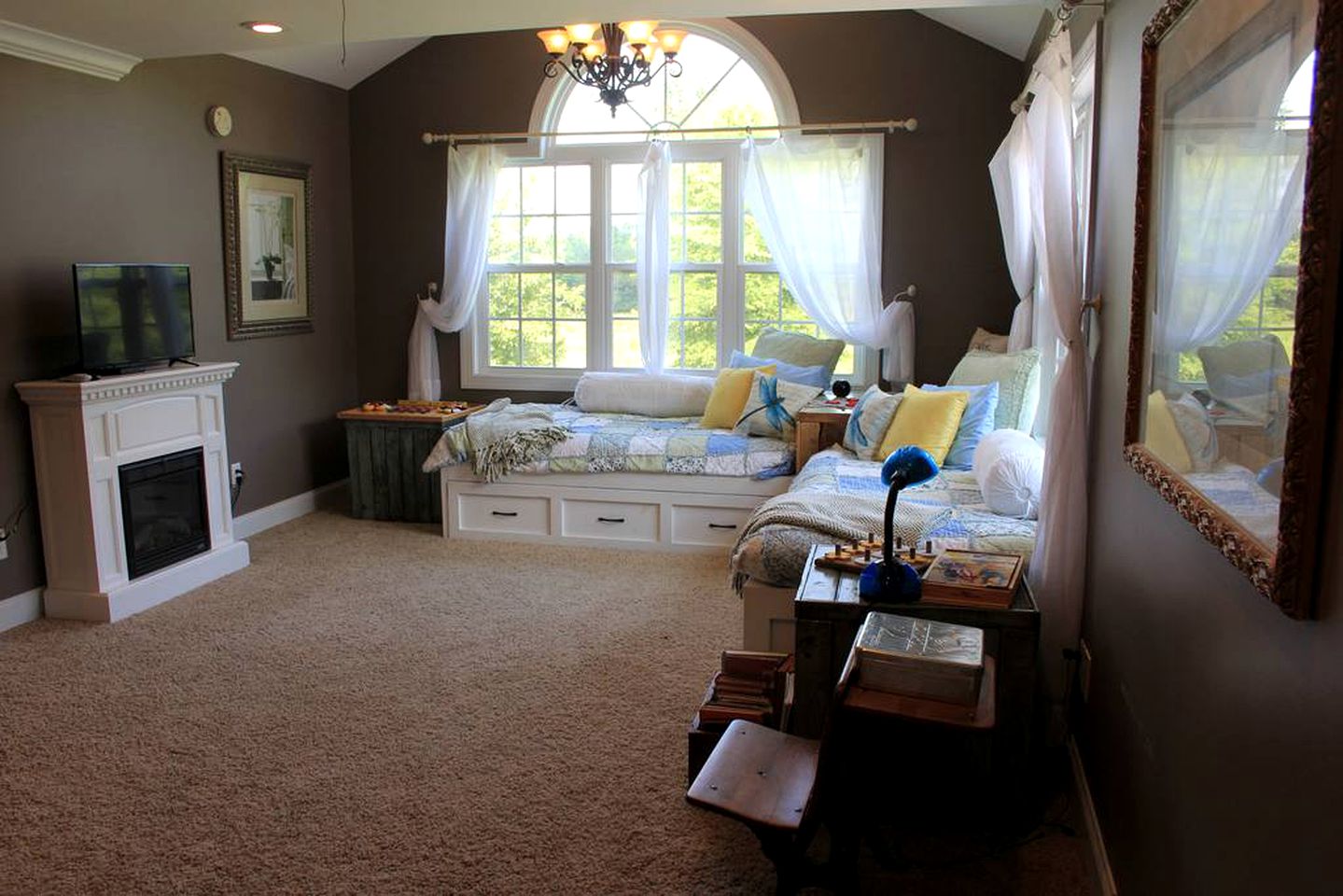 Spacious Cottage Rental with Saltwater Swimming Pool near Arab, Alabama