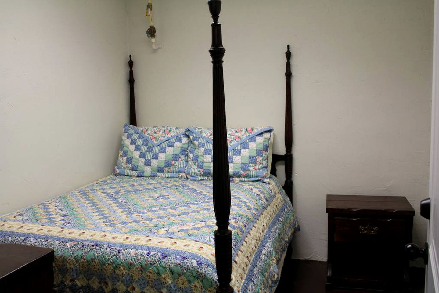 Spacious Cottage Rental with Saltwater Swimming Pool near Arab, Alabama