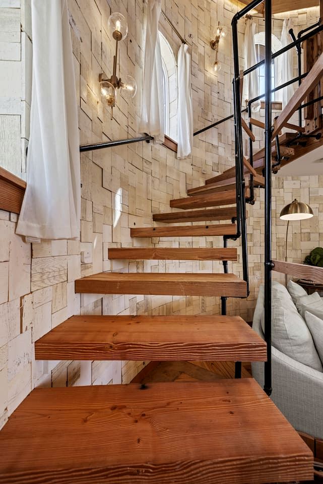 Enchanting Turret-Style Tower with Hot Tub & Fairytale Design near Fredericksburg, Texas