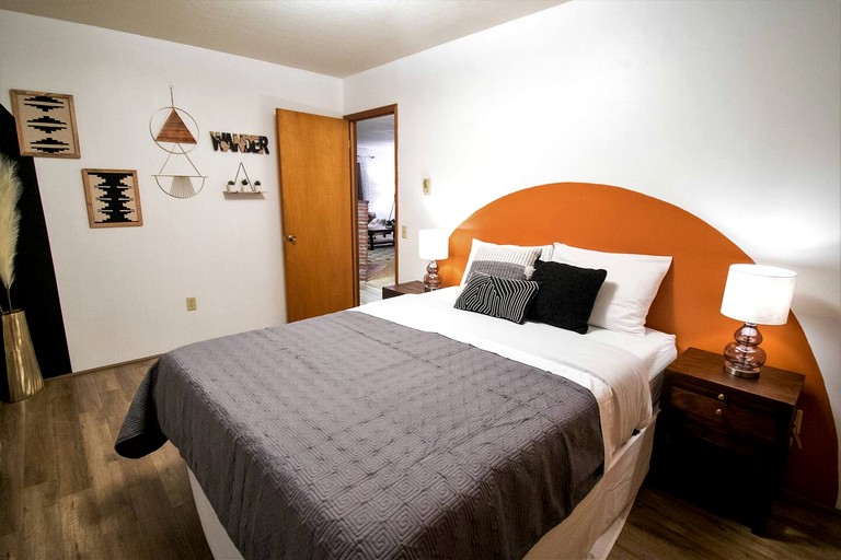 Cabins (United States of America, Hoodsport, Washington)