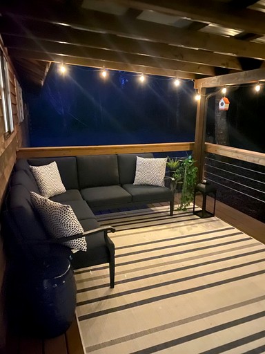 Cabins (United States of America, Hoodsport, Washington)