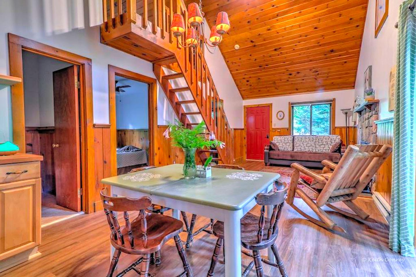 Traditional Wooden Cabin Rental in the Poconos, Pennsylvania