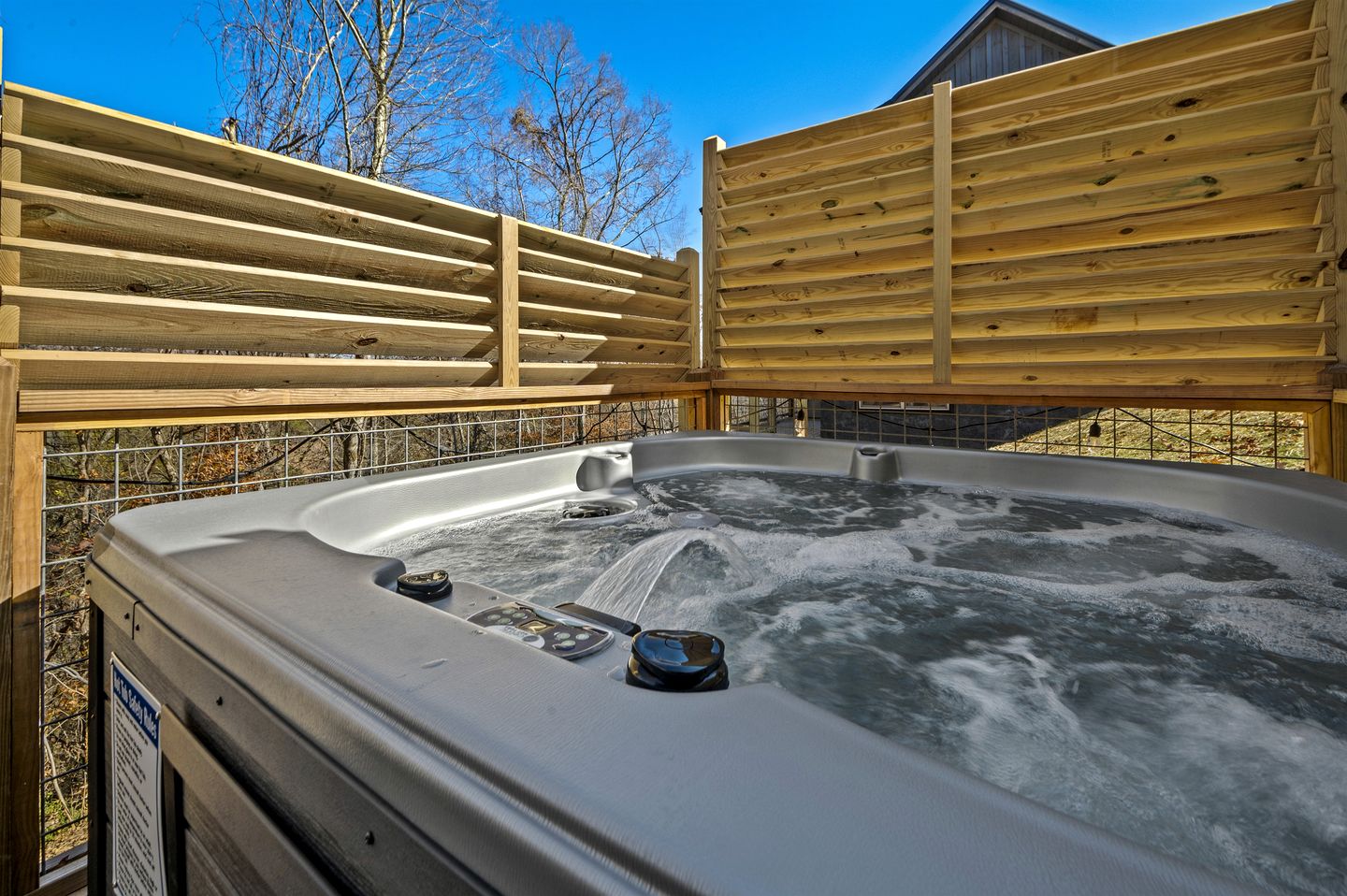 Tranquil Cabin with Private Pool and Deck in Sevierville, Tennesee