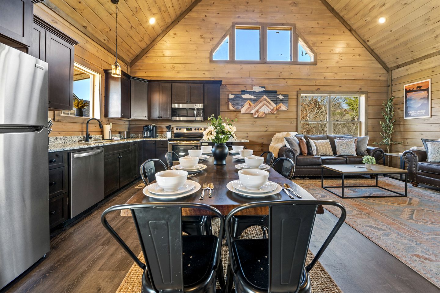 Tranquil Cabin with Private Pool and Deck in Sevierville, Tennesee