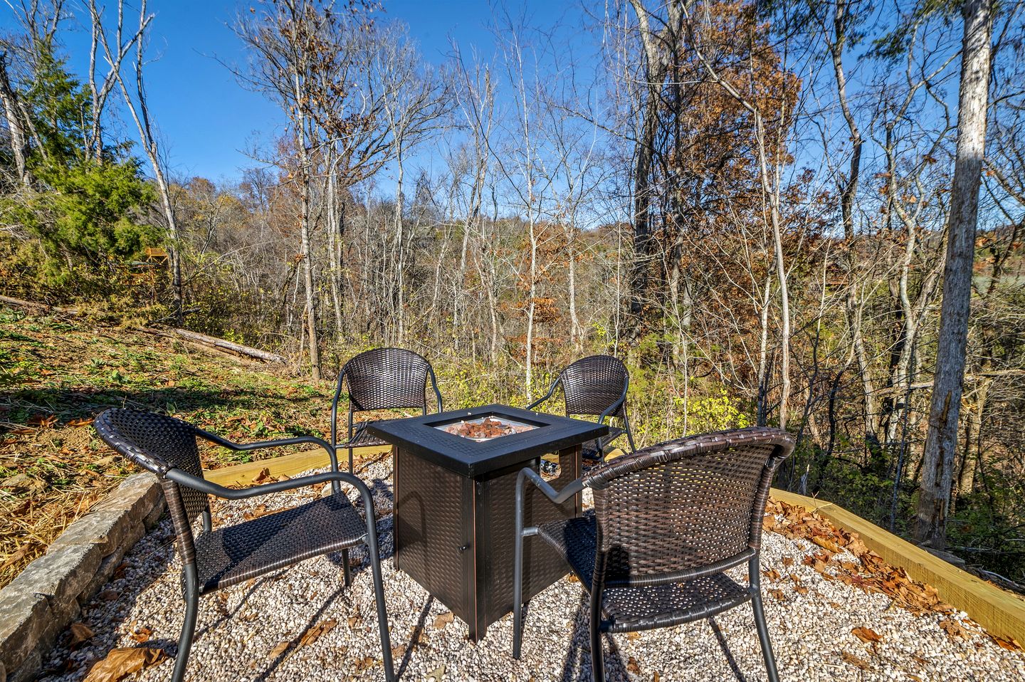 Tranquil Cabin with Private Pool and Deck in Sevierville, Tennesee