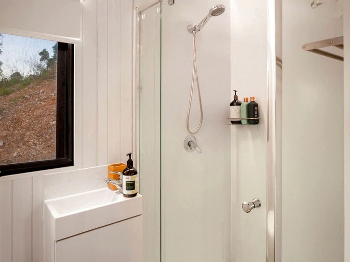 Tiny Houses (Australia, Talarm, New South Wales)