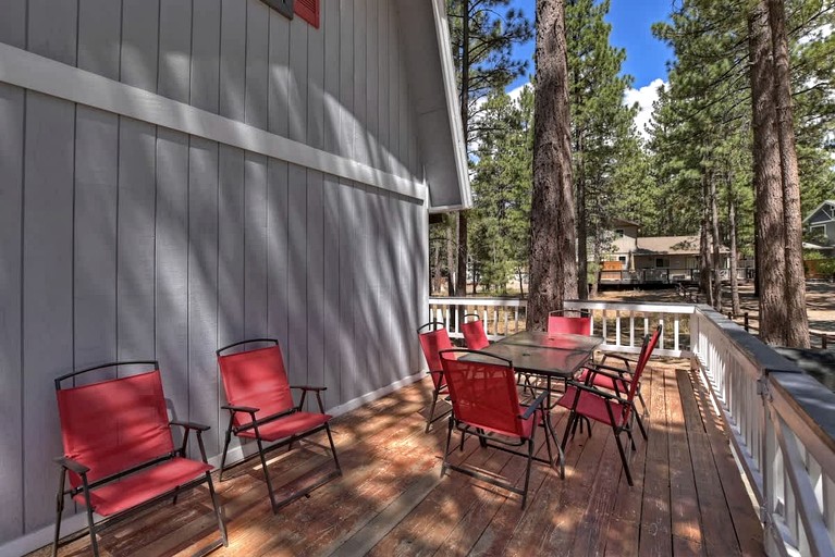 Cabins (United States of America, Big Bear, California)