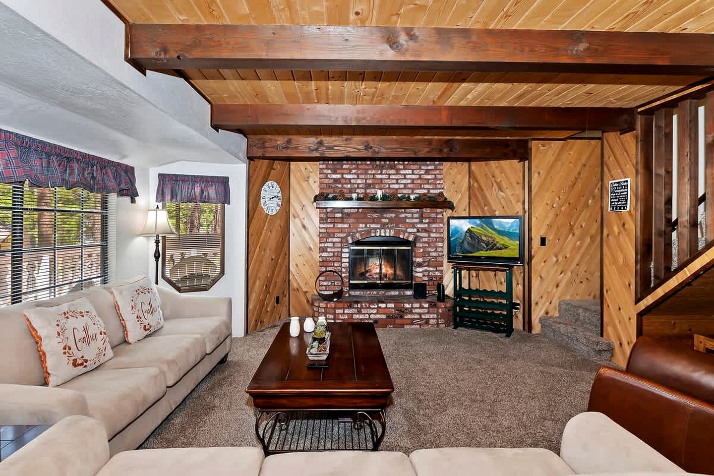 Tranquil Cabin with Barbecue and Beautiful Outdoor Living Space in Big Bear Lake, California