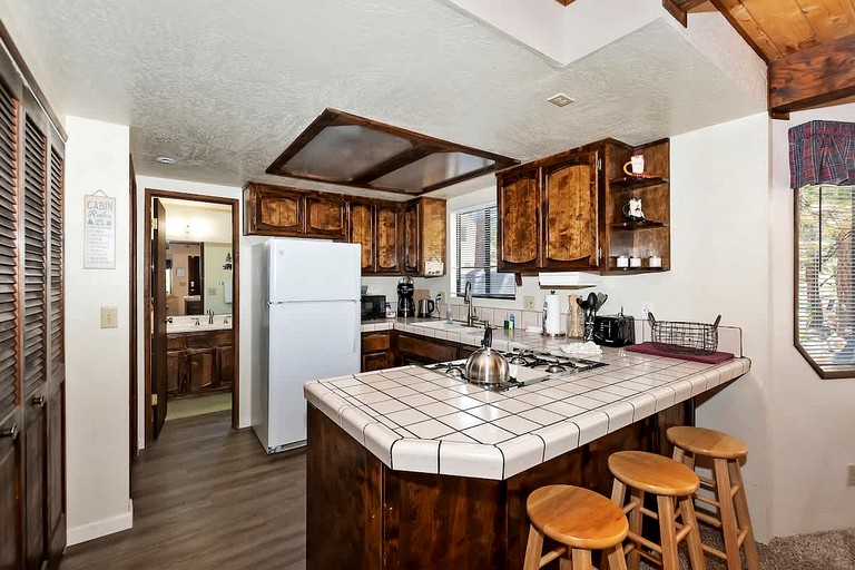 Cabins (United States of America, Big Bear, California)