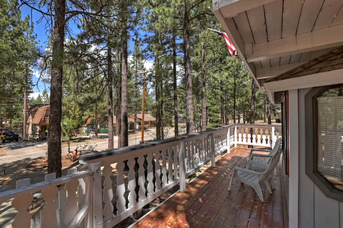 Tranquil Cabin with Barbecue and Beautiful Outdoor Living Space in Big Bear Lake, California