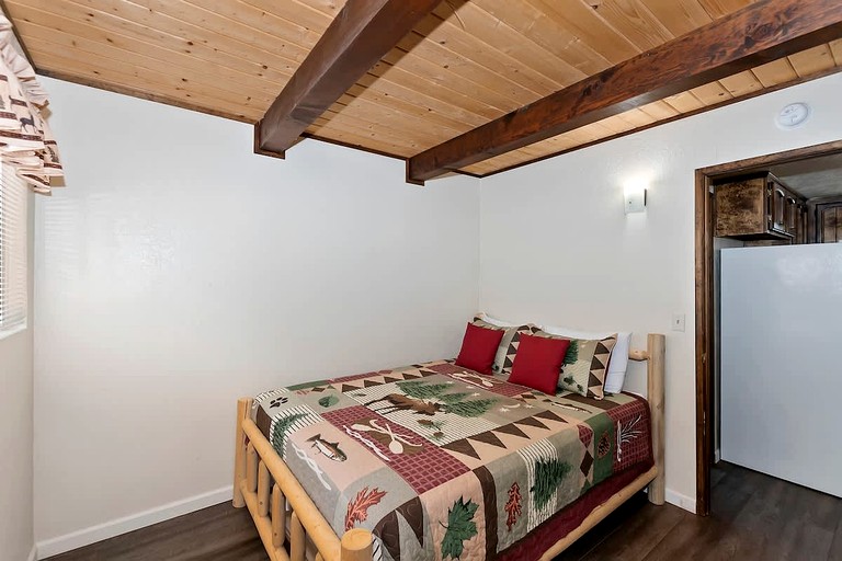 Cabins (United States of America, Big Bear, California)