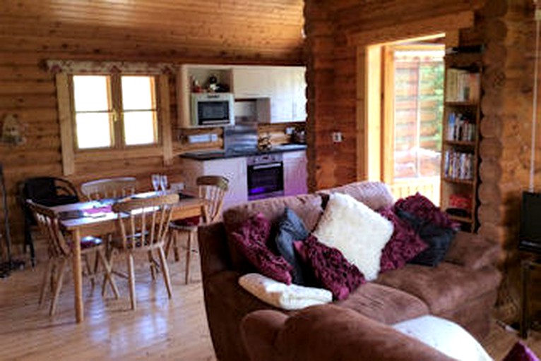 Log Cabins (Axminster, England, United Kingdom)