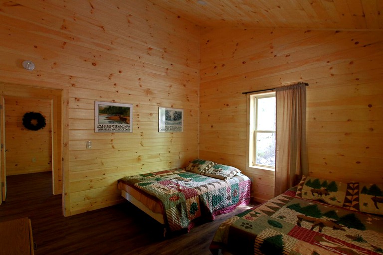 Cabins (United States of America, Eagle Bay, New York)