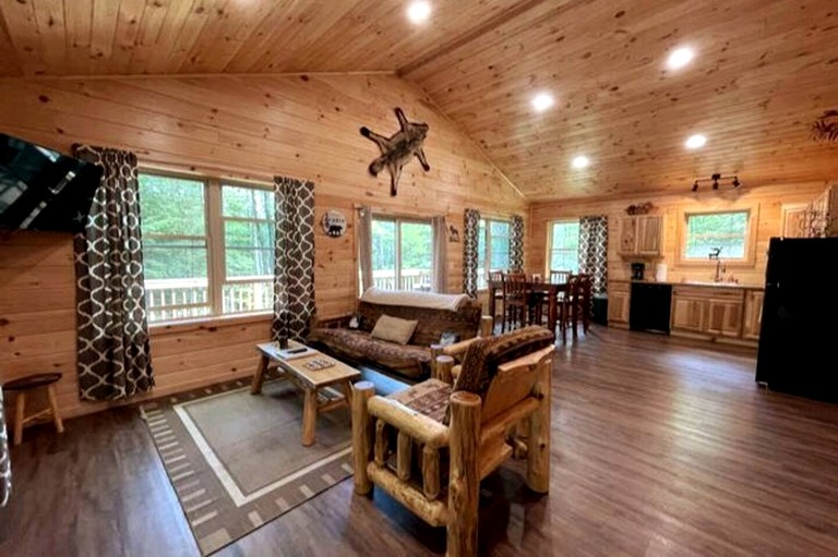 Cabins (United States of America, Eagle Bay, New York)