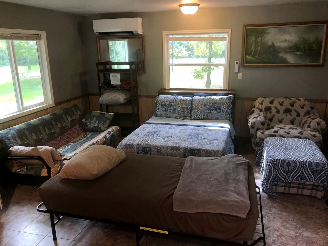 Tranquil Lakefront Cabin Surrounded by Woods, Wildlife & Scenic Trails in  Williford, Arkansas