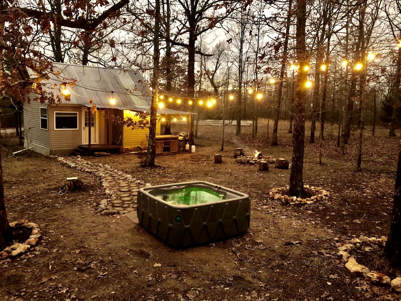 Tranquil Lakefront Cabin Surrounded by Woods, Wildlife & Scenic Trails in  Williford, Arkansas
