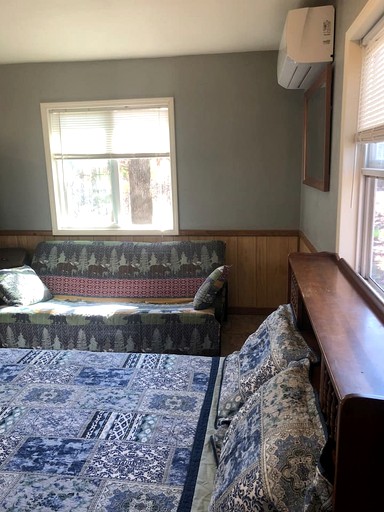 Cabins (United States of America, Williford, Arkansas)