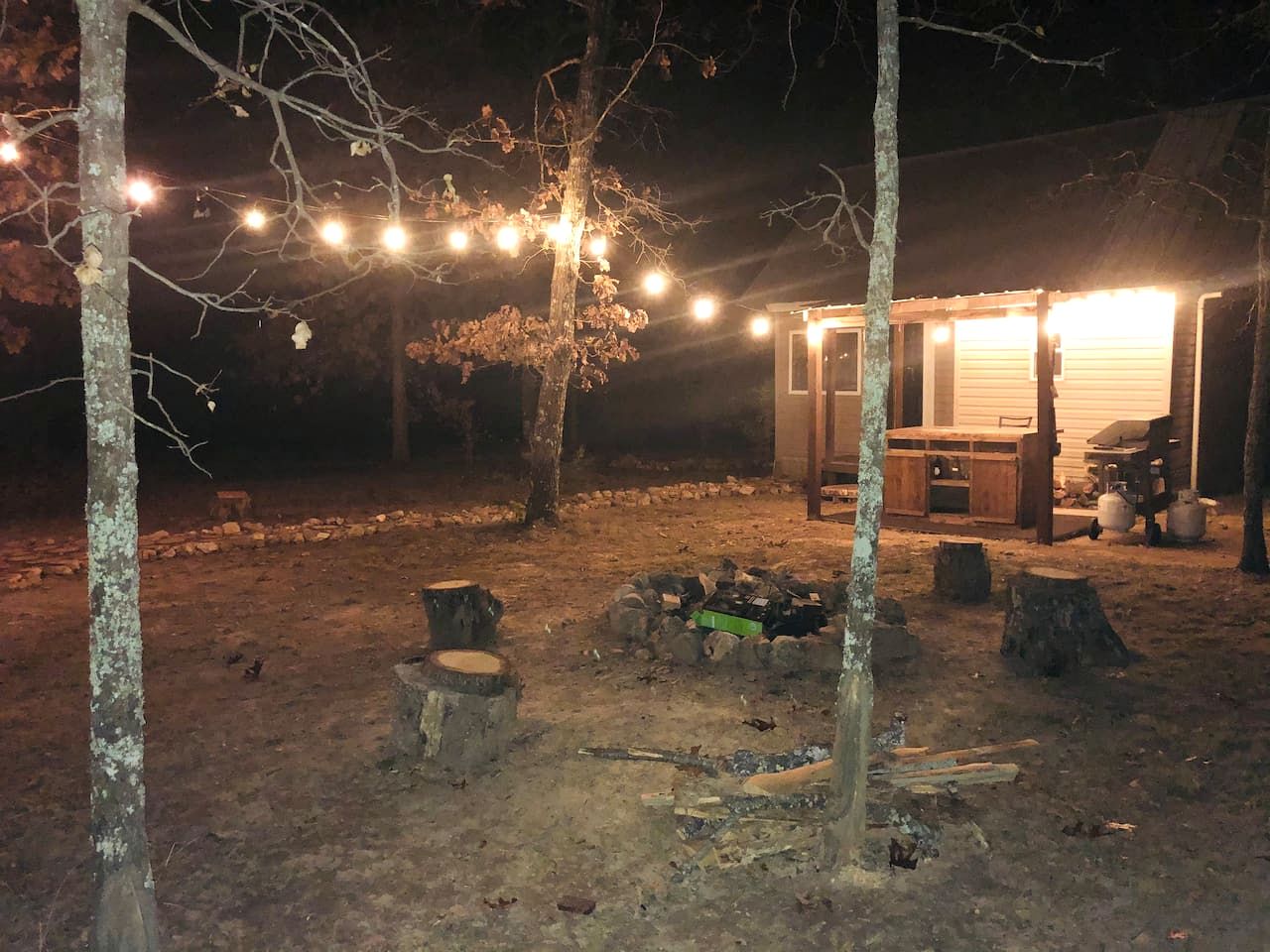 Tranquil Lakefront Cabin Surrounded by Woods, Wildlife & Scenic Trails in  Williford, Arkansas