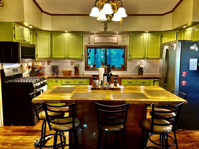 Cabins (United States of America, Williford, Arkansas)