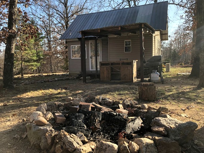 Cabins (United States of America, Williford, Arkansas)