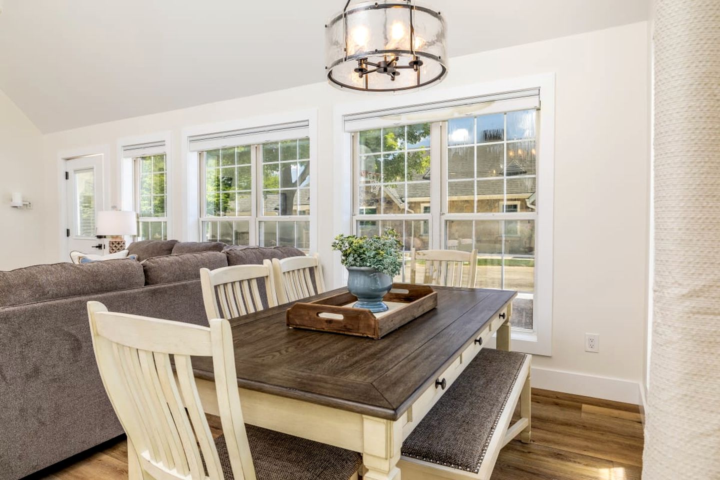Tranquil Farmhouse Cottage with Scenic Views of the Smoky Mountains in Maryville, Tennessee