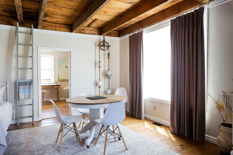 Vacation Rentals (Canada, Prince Edward County, Ontario)