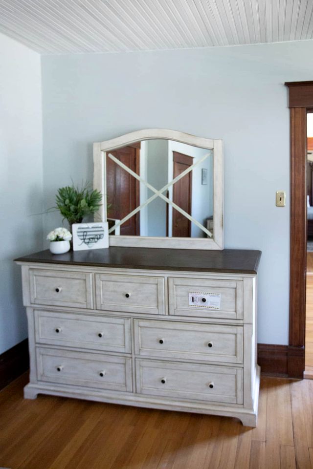Tranquil Retreat to the Woods: Beautiful Family-Friendly Cottage near Owensville, Missouri