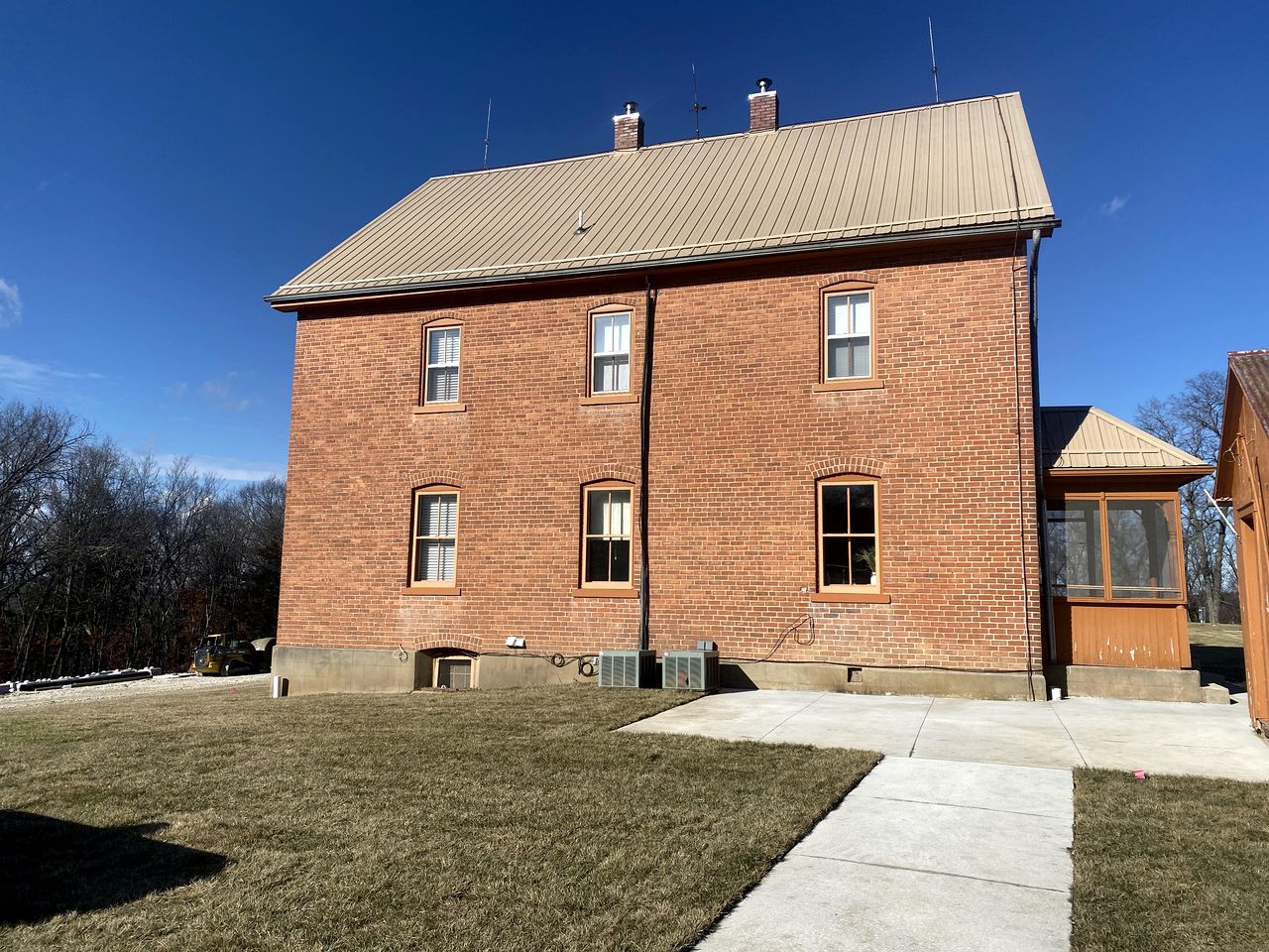 Tranquil Retreat to the Woods: Beautiful Family-Friendly Cottage near Owensville, Missouri