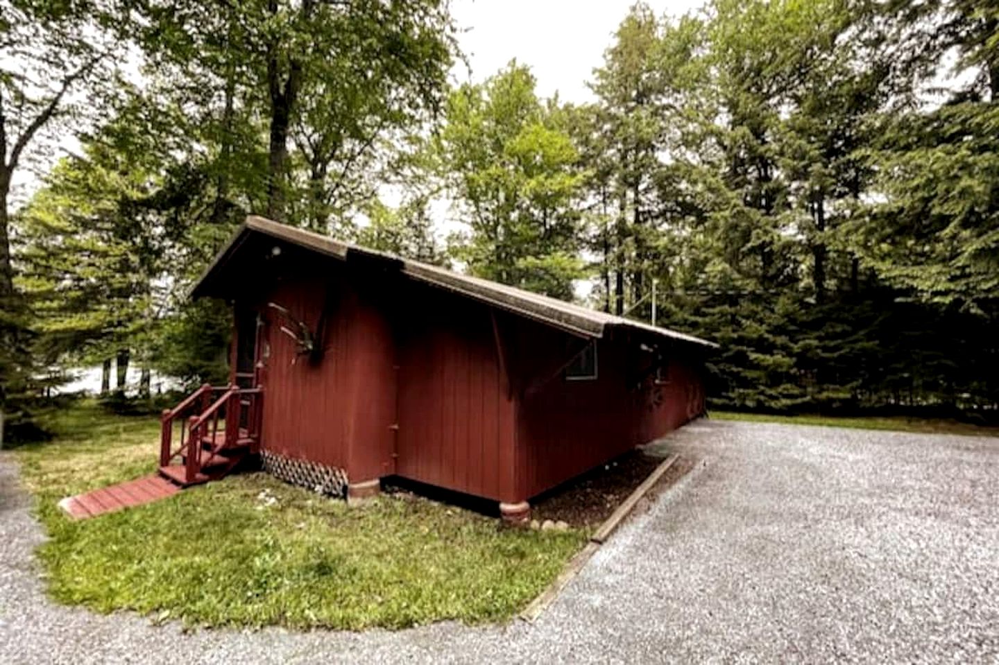 Gibbs Cottage, Cabins, Eagle Bay, United States of America Glamping Hub