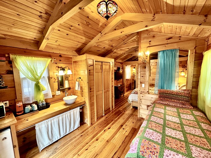Tiny Houses (United States of America, Sevierville, Tennessee)