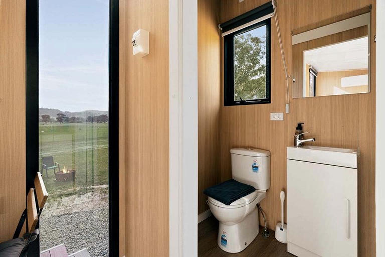 Tiny Houses (Australia, Warrenmang, Victoria)