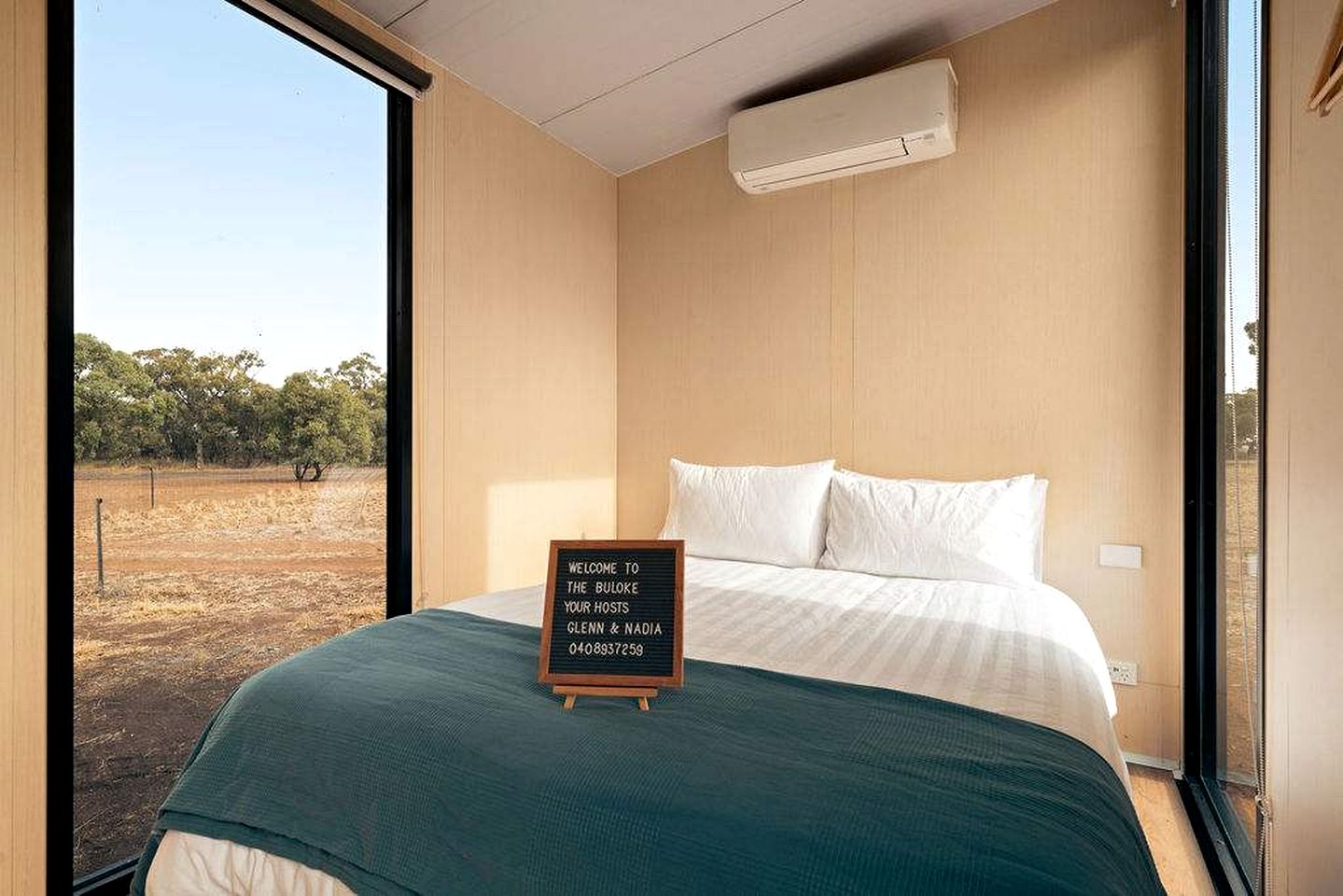 Tranquil Tiny House with Native Bush Forest Retreat near Bendigo, Wycheproof VIC