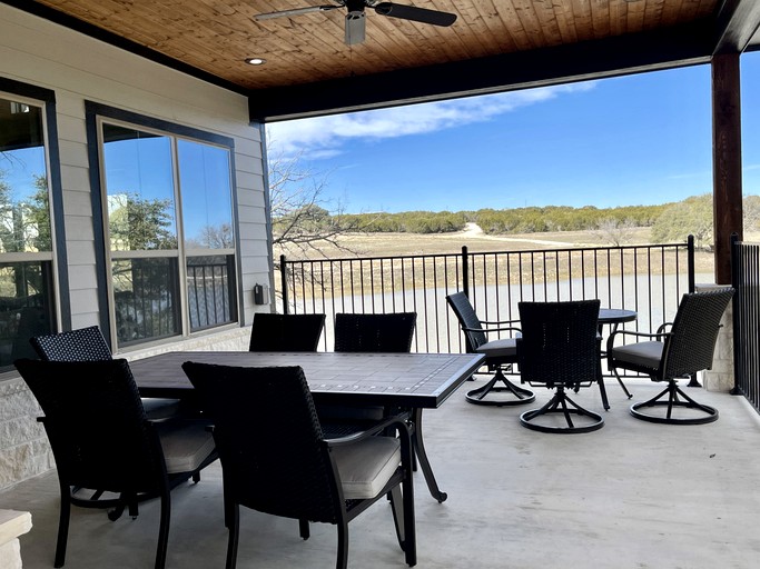 Vacation Rentals (United States of America, Granbury, Texas)