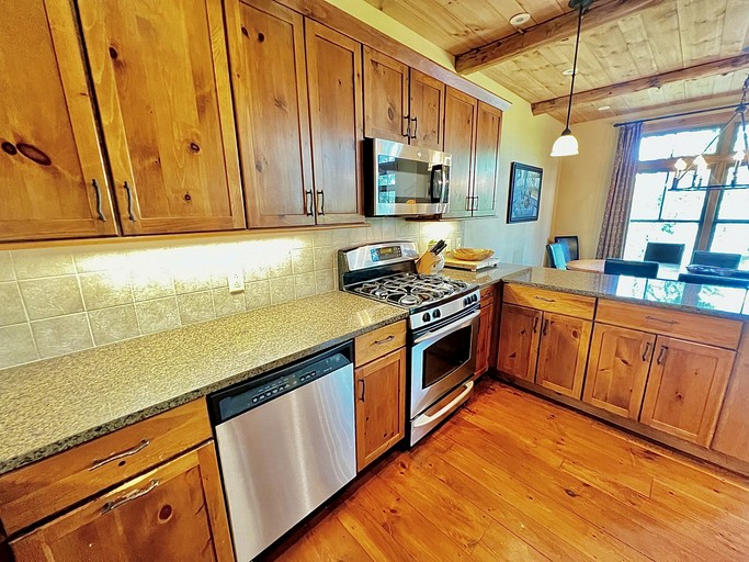 Cabins (United States of America, Stratton, Vermont)