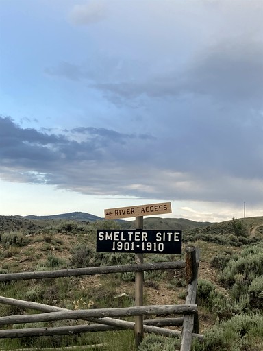 Cabins (United States of America, Riverside, Wyoming)