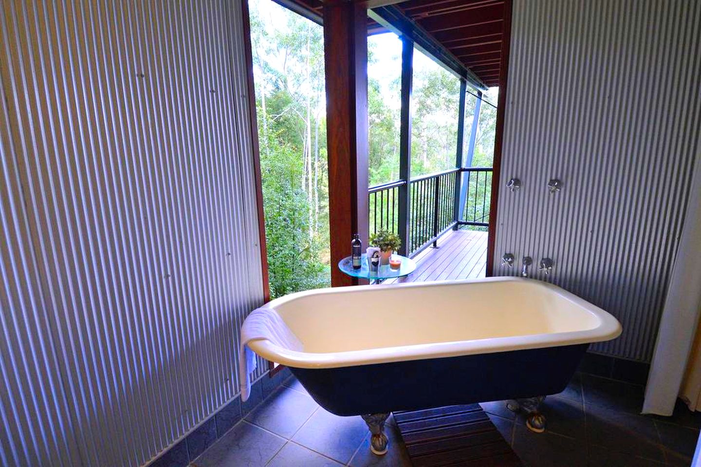 Tranquil Uki Accommodation for a NSW Romantic Getaway