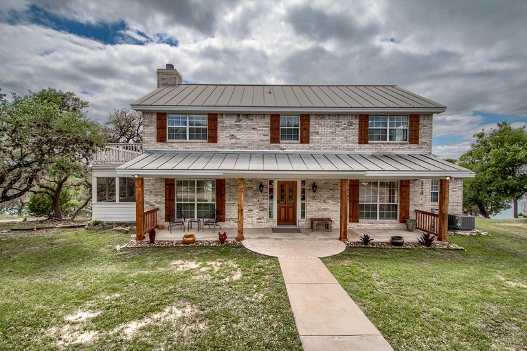 Riverside Retreat for Glamping on the Guadalupe River