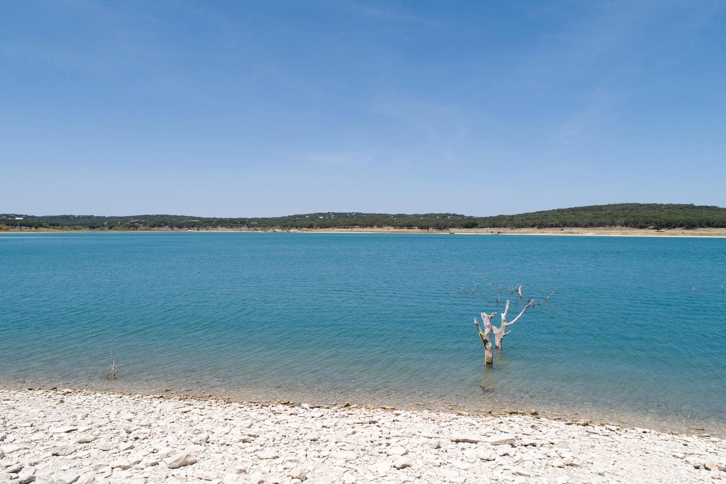 Riverside Retreat for Glamping on the Guadalupe River, Ideal for Families or Friends