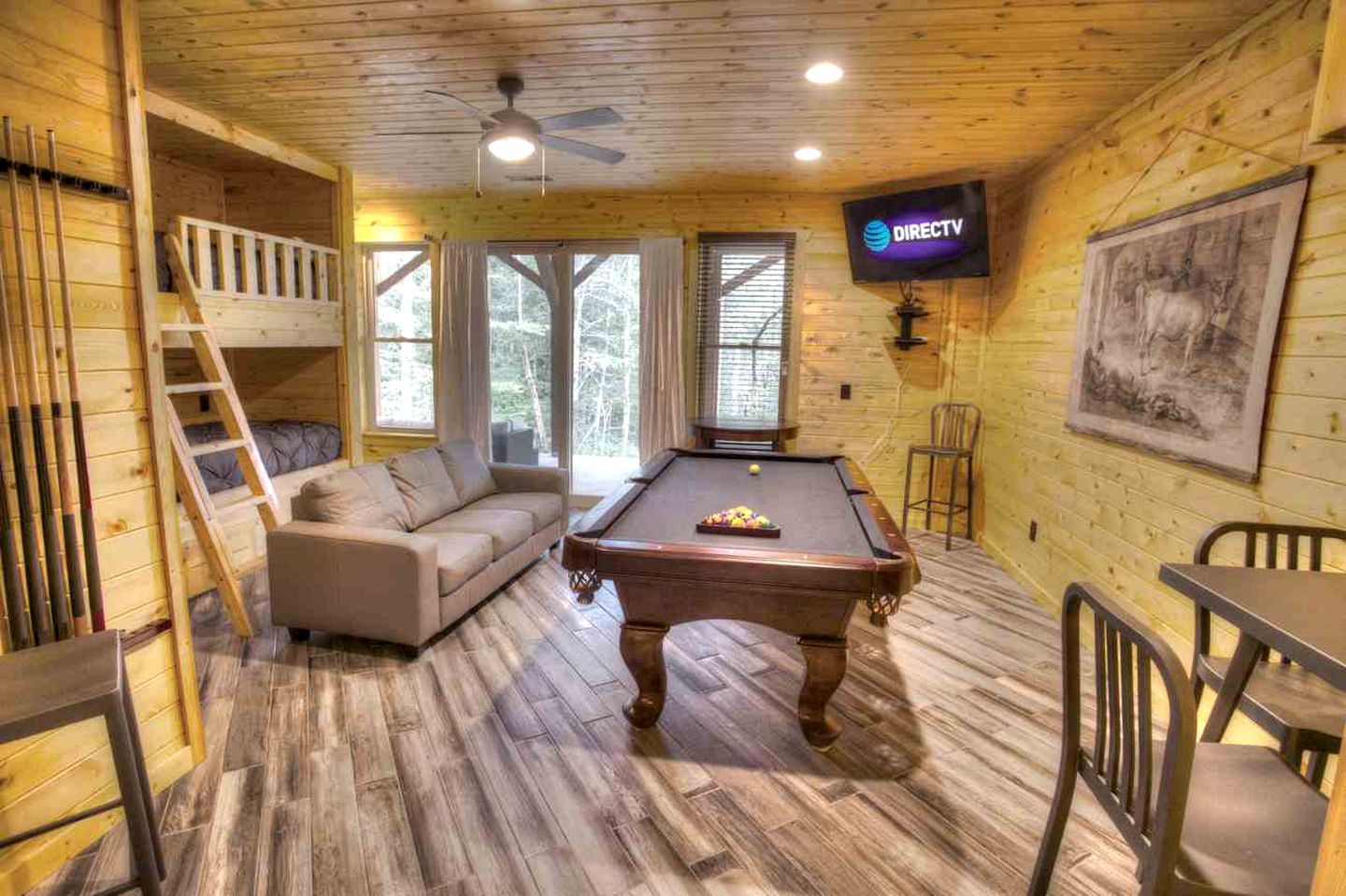 Luxury Vacation Cabin Helen, Glamping Hub