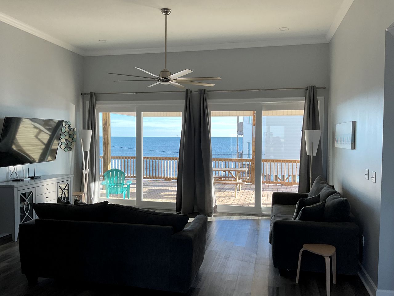 Stunning Beachfront Rental on Dauphin Island, Alabama - Perfect for Beach Vacations