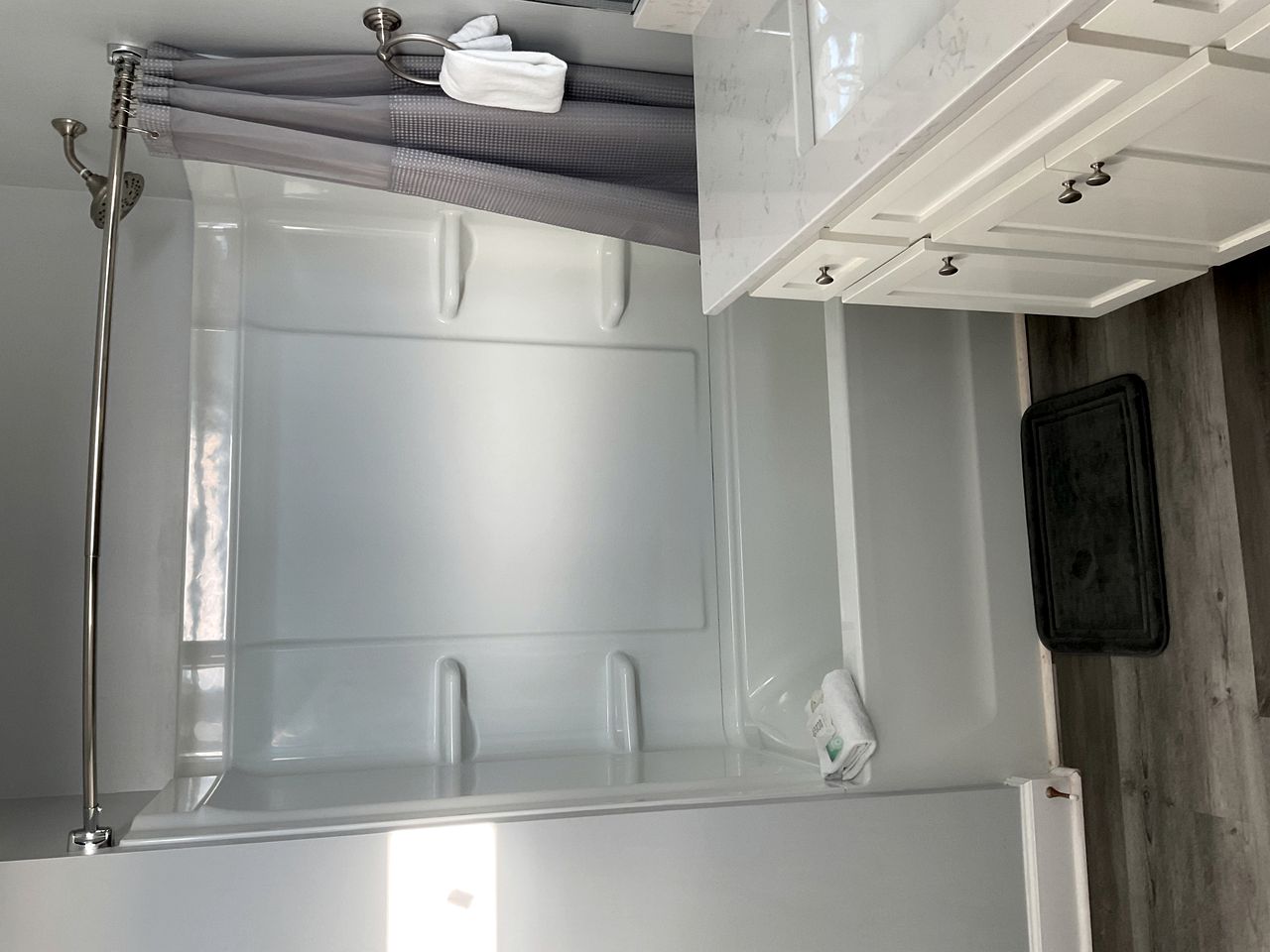 Stunning Beachfront Rental on Dauphin Island, Alabama - Perfect for Beach Vacations