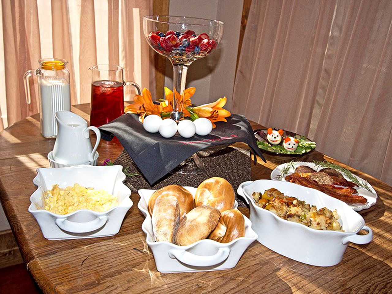 Family-friendly Suite Getaway at a Western Bed and Breakfast in Williams, Arizona