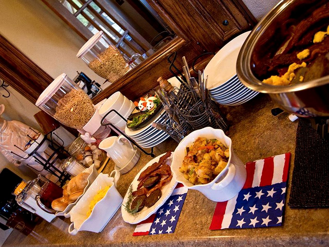 Romantic Getaway in a Bed and Breakfast near the Grand Canyon in Williams, Arizona