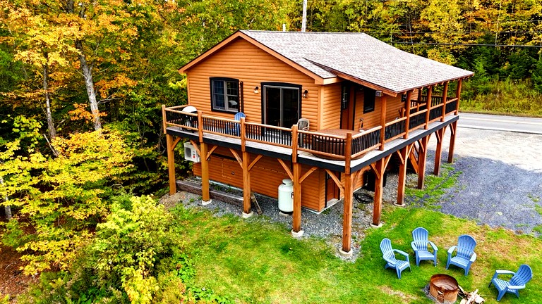 Cabins (United States of America, Greenville, Maine)