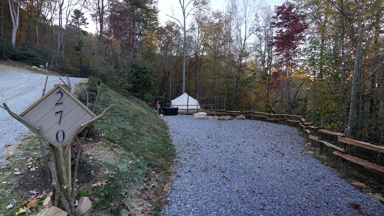 Bell Tents (United States of America, Waynesville, North Carolina)