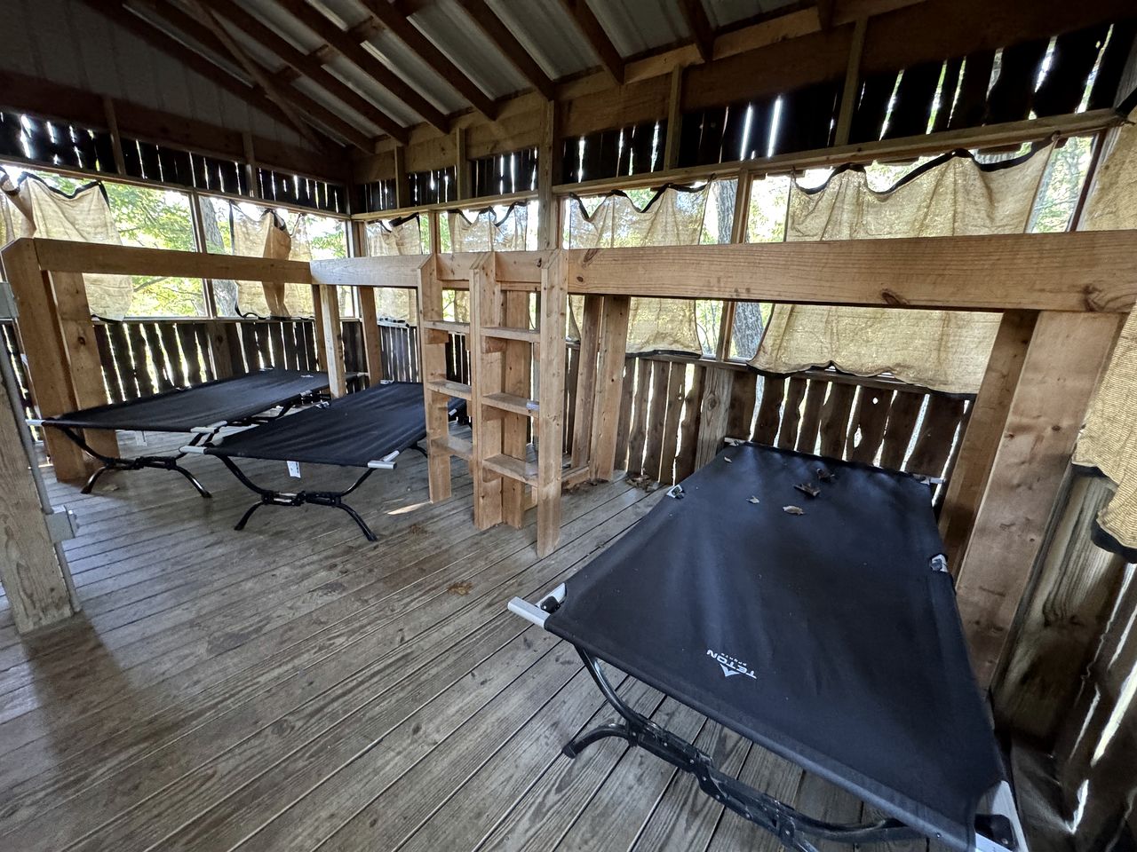 Shady Family Tree Hut Glamping Cabins with Private Door & Mosquito Nets near Big Niangua River, Macks Creek, Missouri