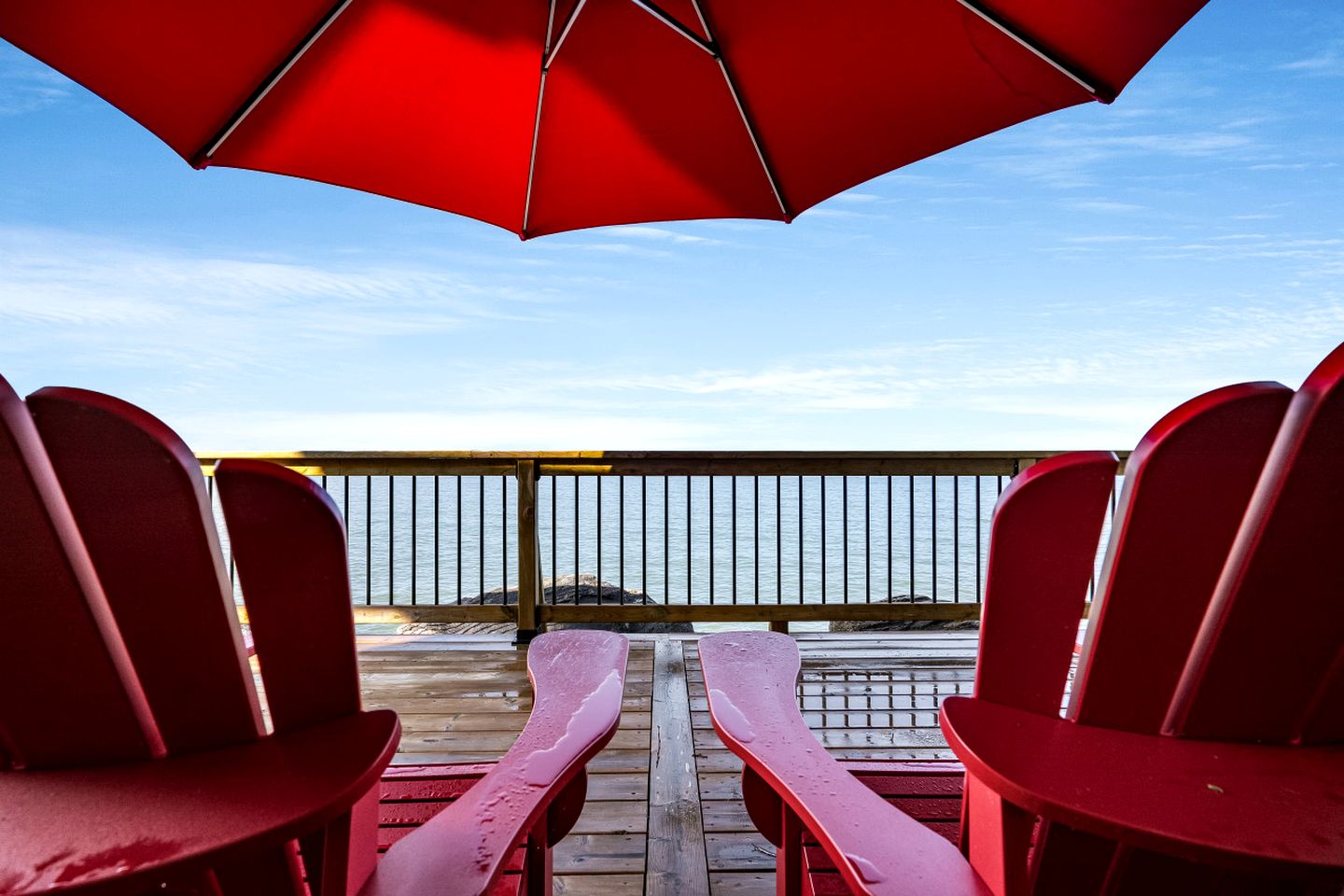 Glorious Cottage with Amazing Sights in Leamington, Ontario