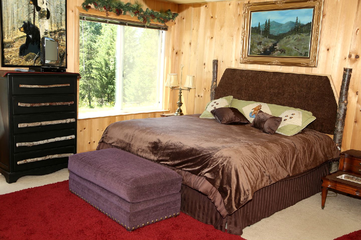 Romantic Getaway for Two in a Peaceful Suite near Coeur d'Alene, Idaho