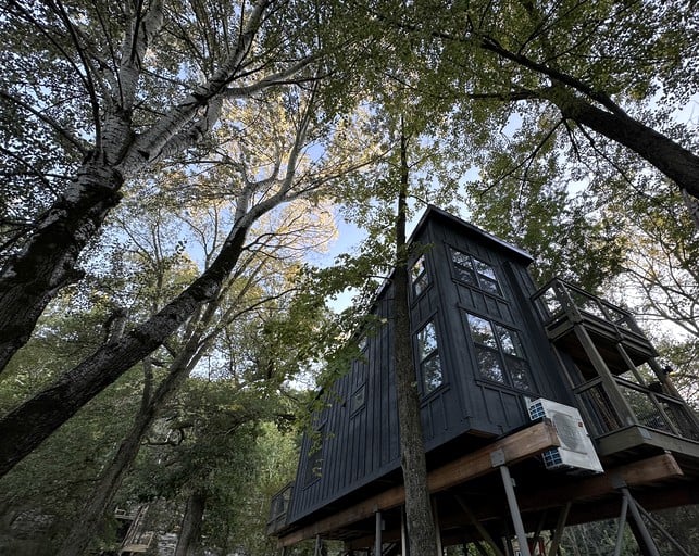 The 13-156Storey Treehouse ツリーハウス Treehouse Whidbey - Whidbey and Camano Islands